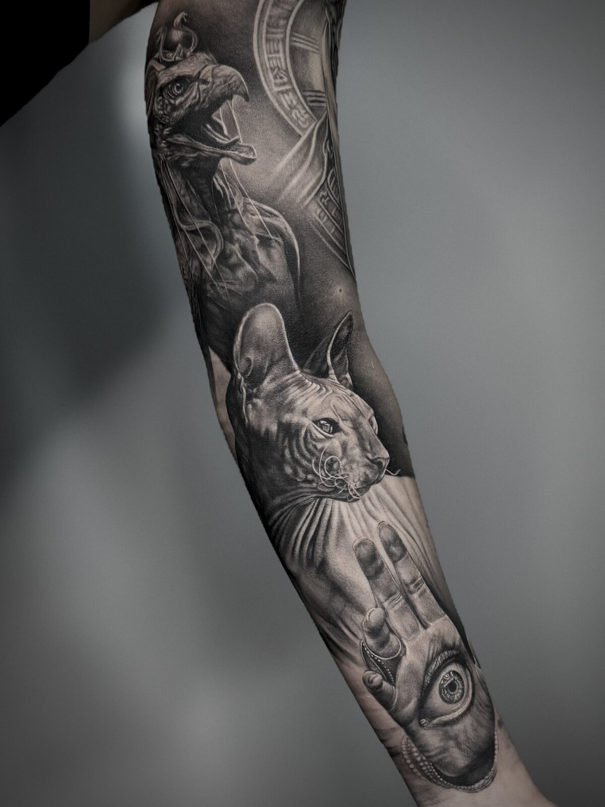 Tatuaggio realistico guarito — opera di Tiziano Novelli